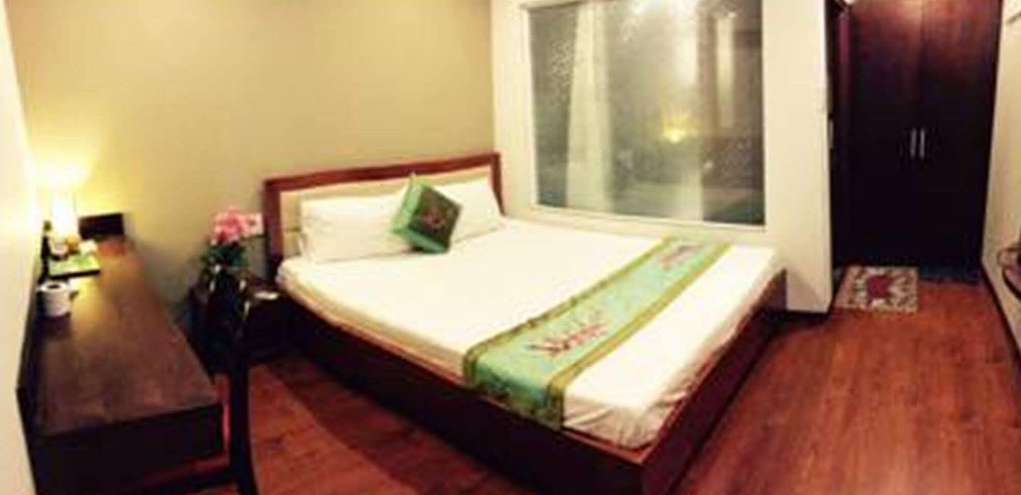 Quan Quan Hotel Da Nang Luaran gambar